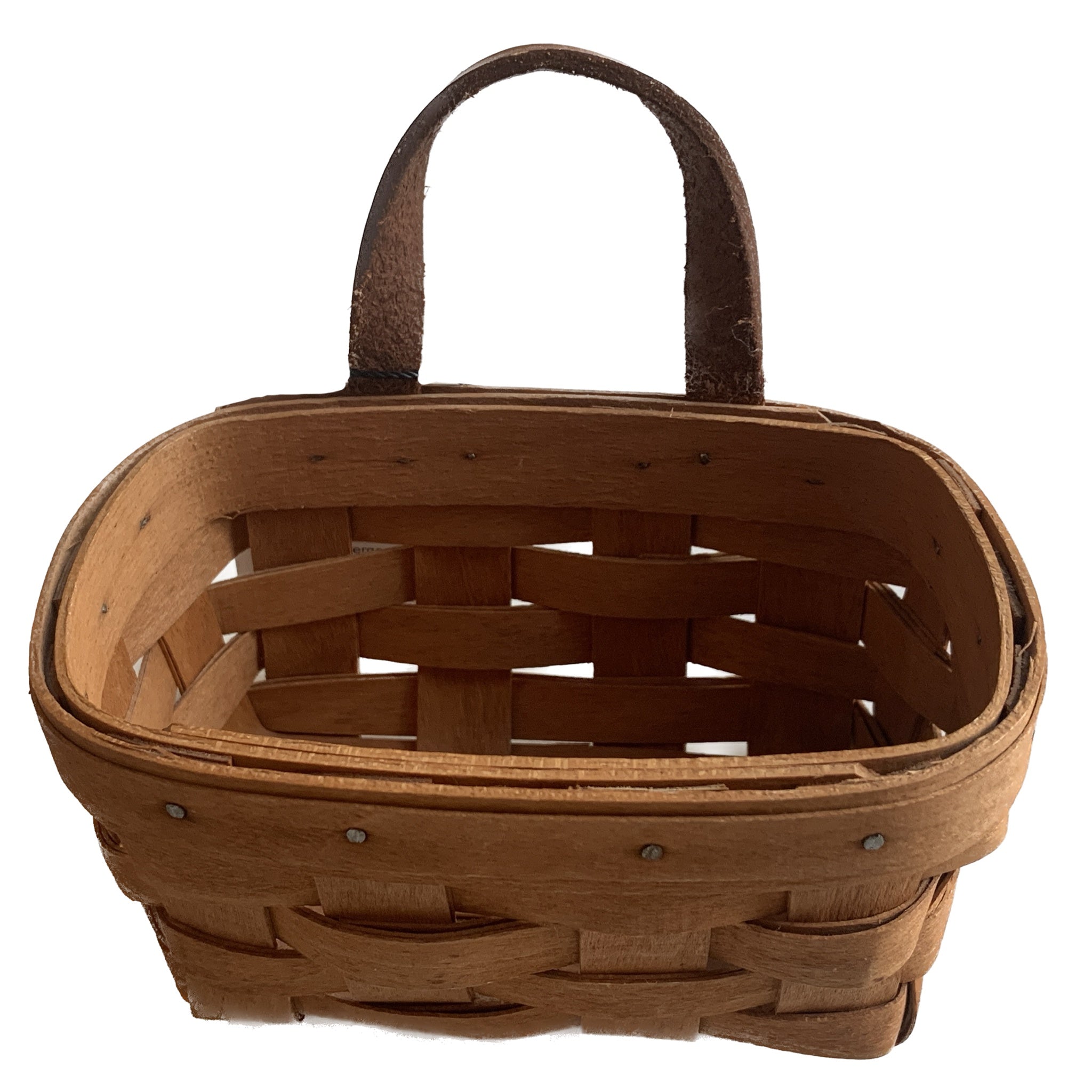 longaberger tobacco basket Pie With Lid And Protector Products Included Collectors 1776 Founders Basket 15.5L x 10W x 4.5H Founders Protector 14.5L x 8W x 2H The Founders Basket with Protector pairs patriotic handwoven beauty with everyday practicality a complete set for Americas 250th Vintage Longaberger Basket with Leather