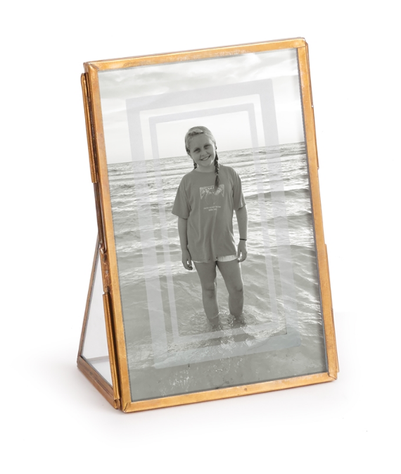 Brass/Glass Photo Frame for 4x6 Photo