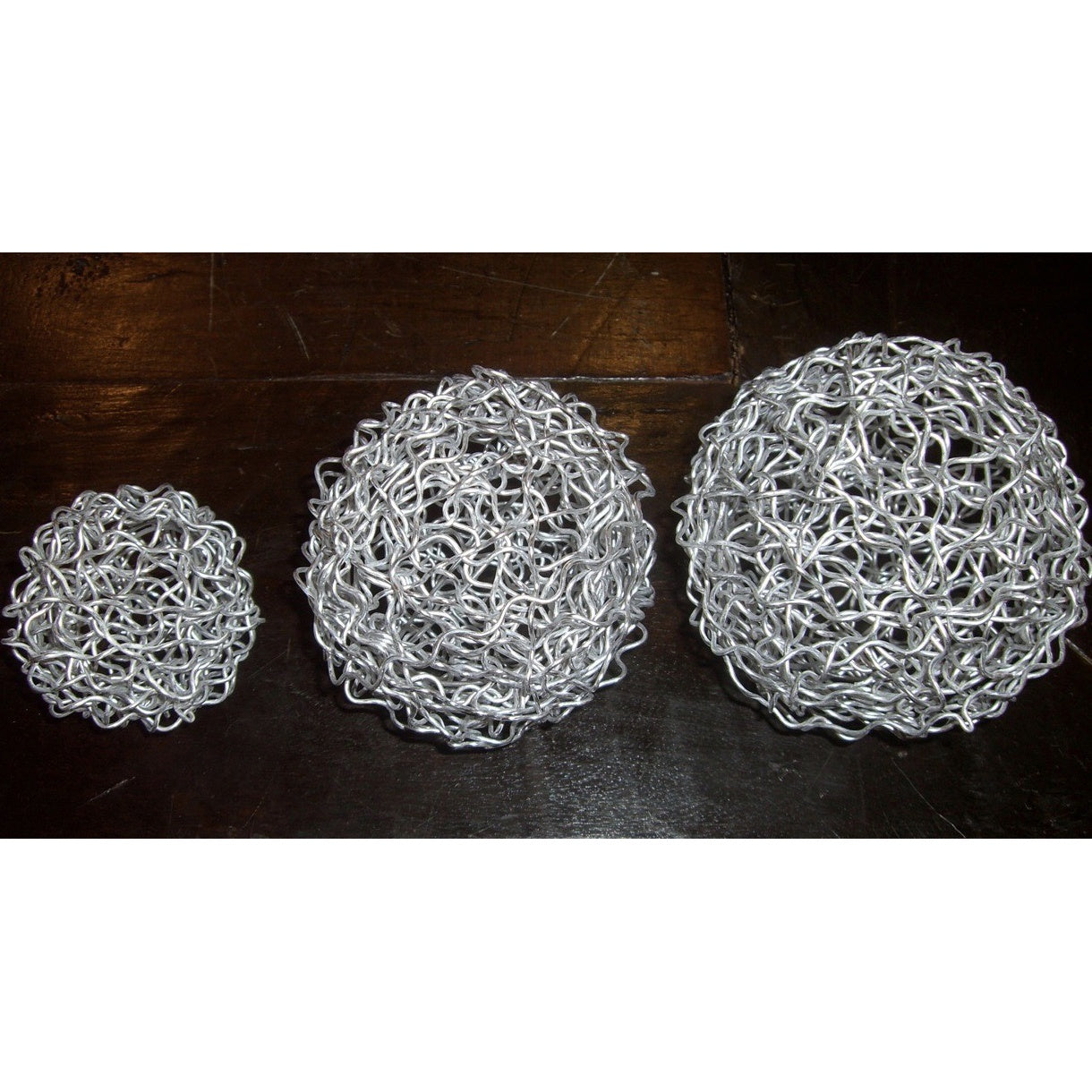 Wire Ball, 3