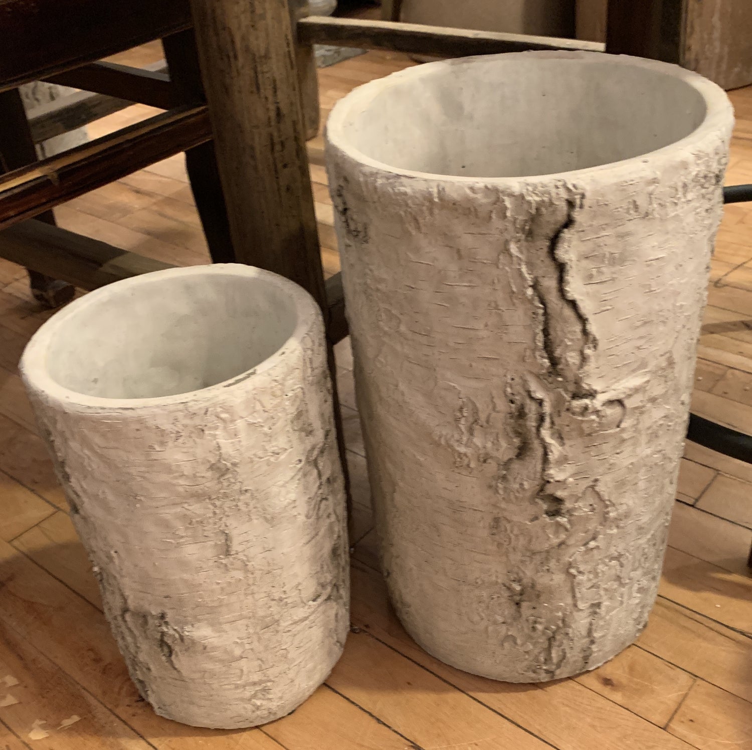 White Aspen Faux Bois Pot